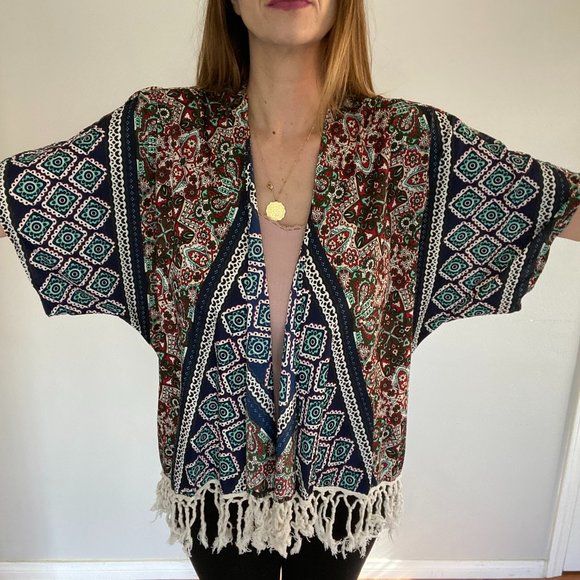 Band of Gypsies BOHO Style Fringe Floral Kimono M - Picture 3 of 8